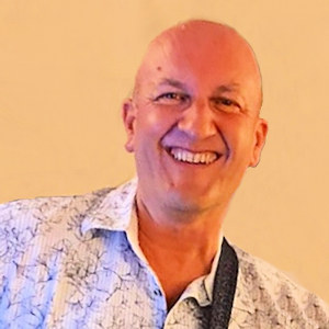 Smiling portrait of David Bradley Science Writer, Sciencebase